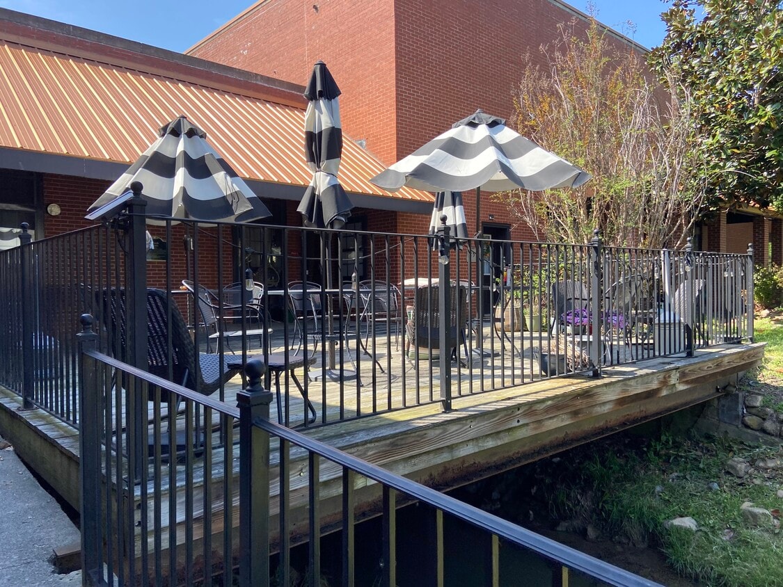 Primary Photo - Burlington Mill Apartments