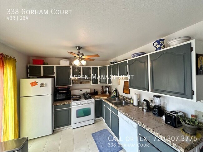 Foto del edificio - 338 Gorham Ct