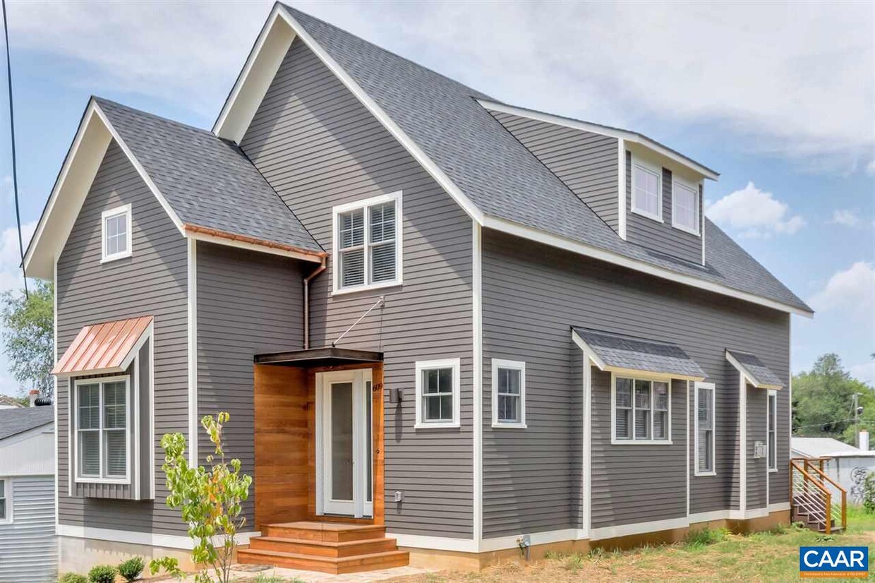 Foto principal - 609 Montrose Ave