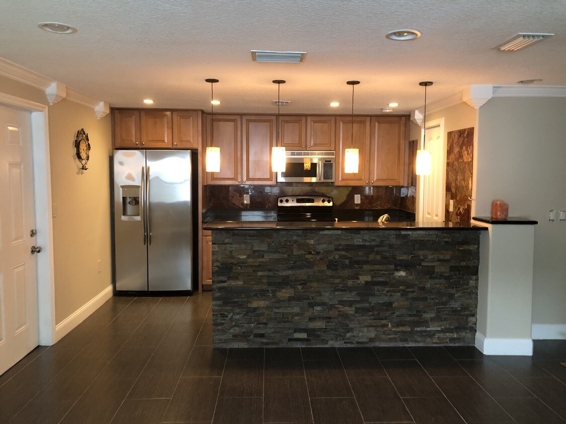 1477 Honore Ave, Sarasota, FL 34232 House Rental in Sarasota, FL