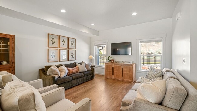Building Photo - 5105 N Marble Fox Way