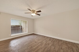 Building Photo - 7714 Renwick Dr