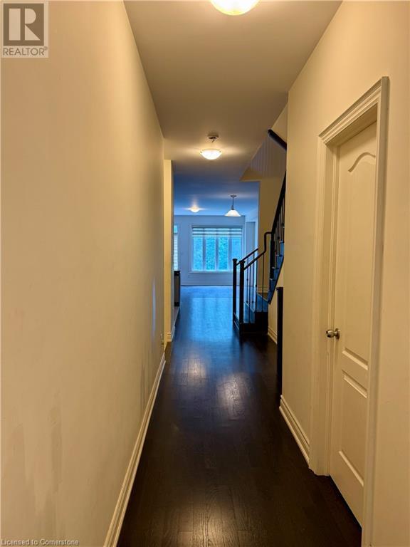Building Photo - 80 Lady Evelyn Cres
