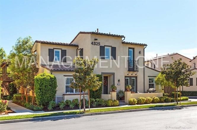 Foto principal - 4325 Junction St