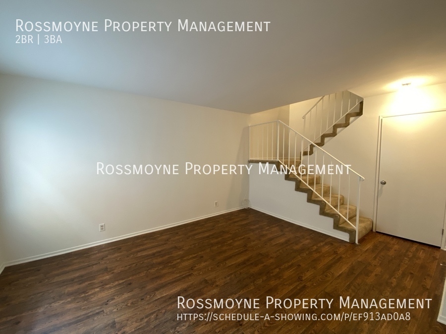 Primary Photo - 2 Bedroom 2 1/4 Bath, Small Complex - Burbank