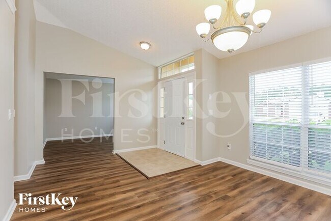 Building Photo - 12759 Bentwater Drive