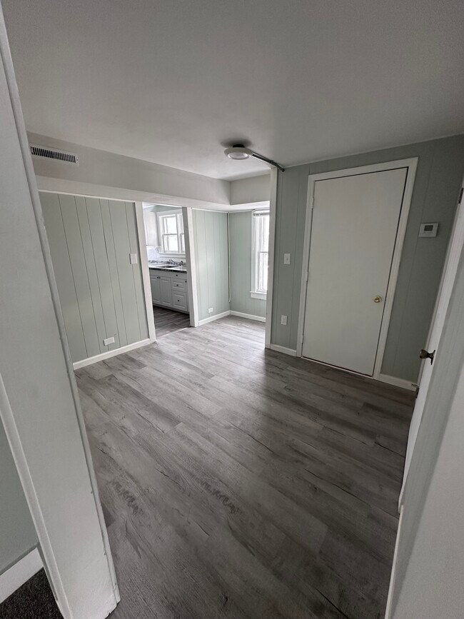 Foto del edificio - 358 S 6th St