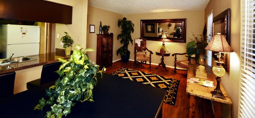 Primary Photo - 4600 Barbara Rd