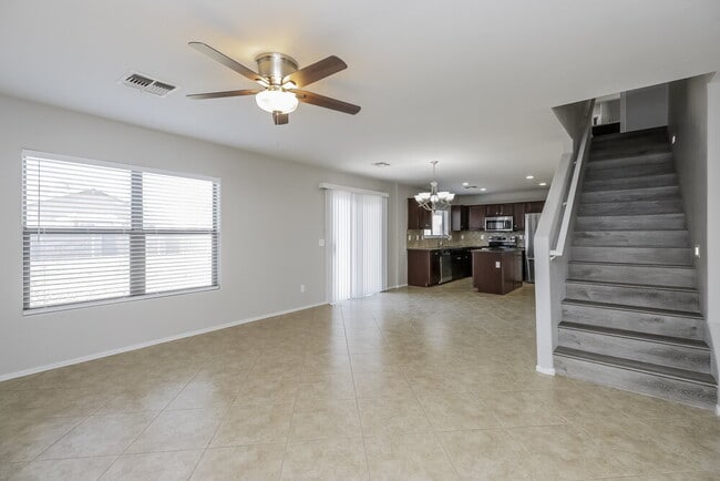 Building Photo - 30846 N Bramwell Ave