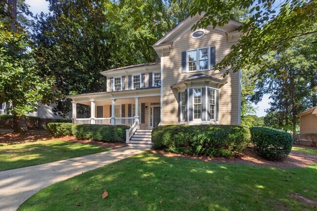 Building Photo - 113 7 Oaks Way