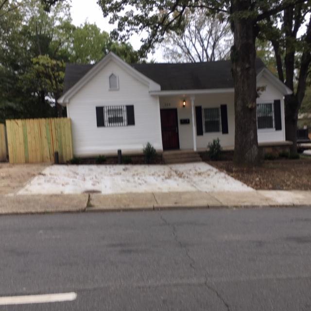 Foto principal - 323 Uams Blvd