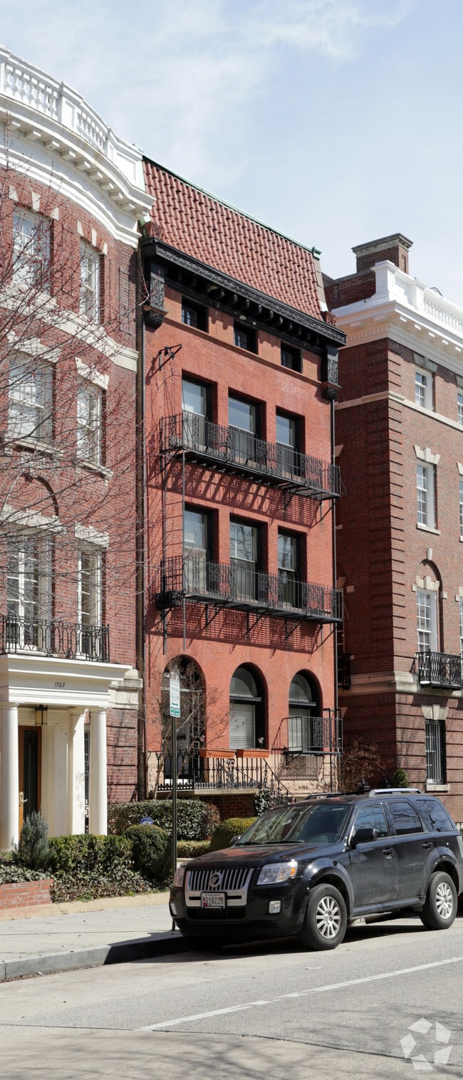 Foto del edificio - 1761 R St NW