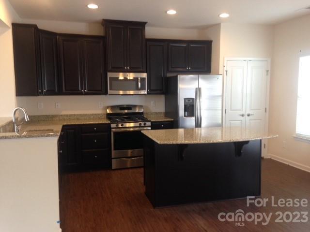 Foto del edificio - 6510 Hasley Woods Dr
