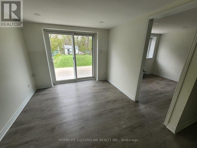 Building Photo - 46 Stansbury Crescent