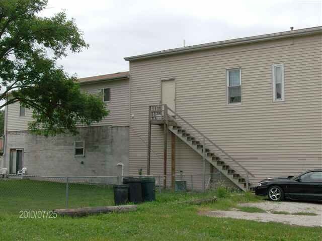 Building Photo - 5405 S 21st St