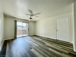 Building Photo - 555 E Silverado Ranch Blvd