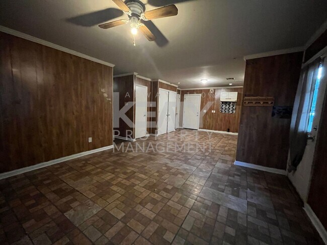 Building Photo - Three Bedroom Rental Home in Lafayette!