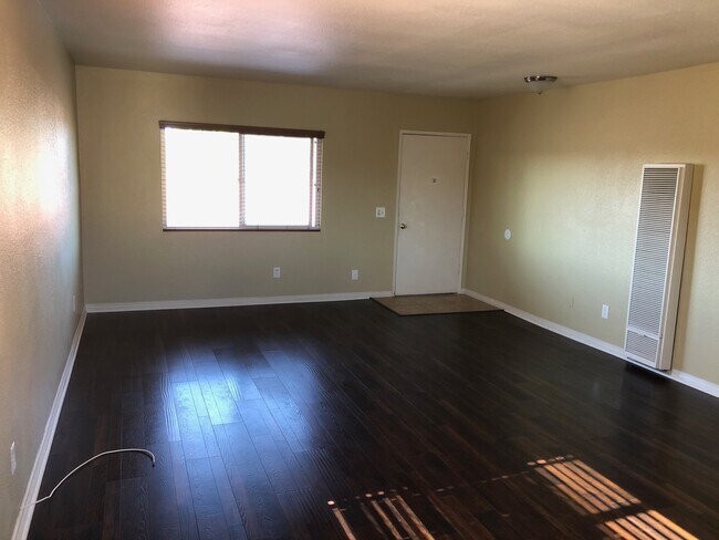 Foto del edificio - 1485 Imperial Beach Blvd