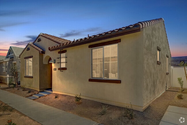 Building Photo - Villas Goodyear