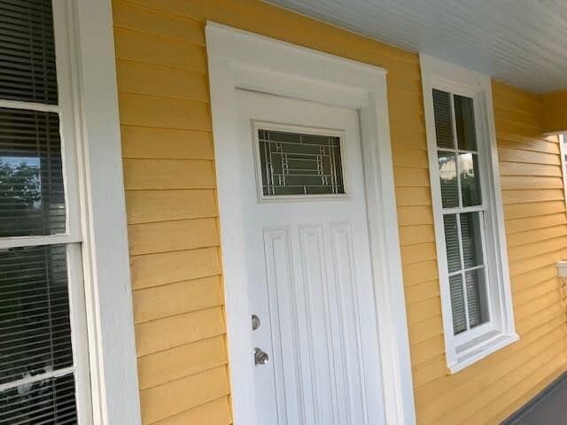 Building Photo - 1614 Ave N Ursuline St