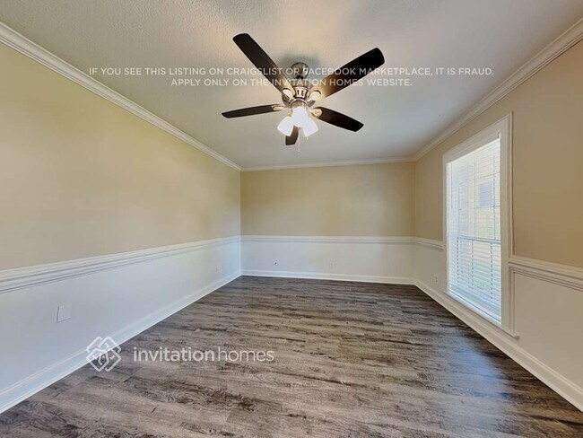 Foto del edificio - 1115 Misty Lea Ln