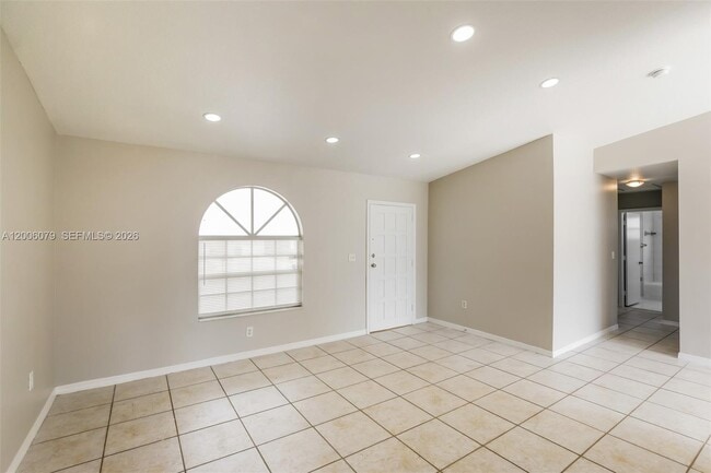 Foto del edificio - 14484 SW 174th St