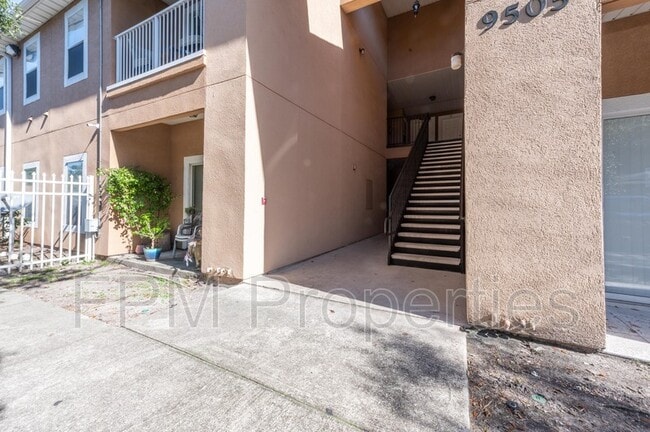 Building Photo - 9505 Armelle Way