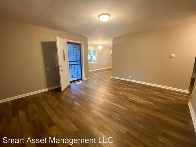 Building Photo - 2 br, 1 bath House - 3535 West Marion Street