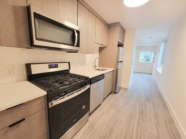 L0478-353 FAILING - L0478-353 FAILING Apartment