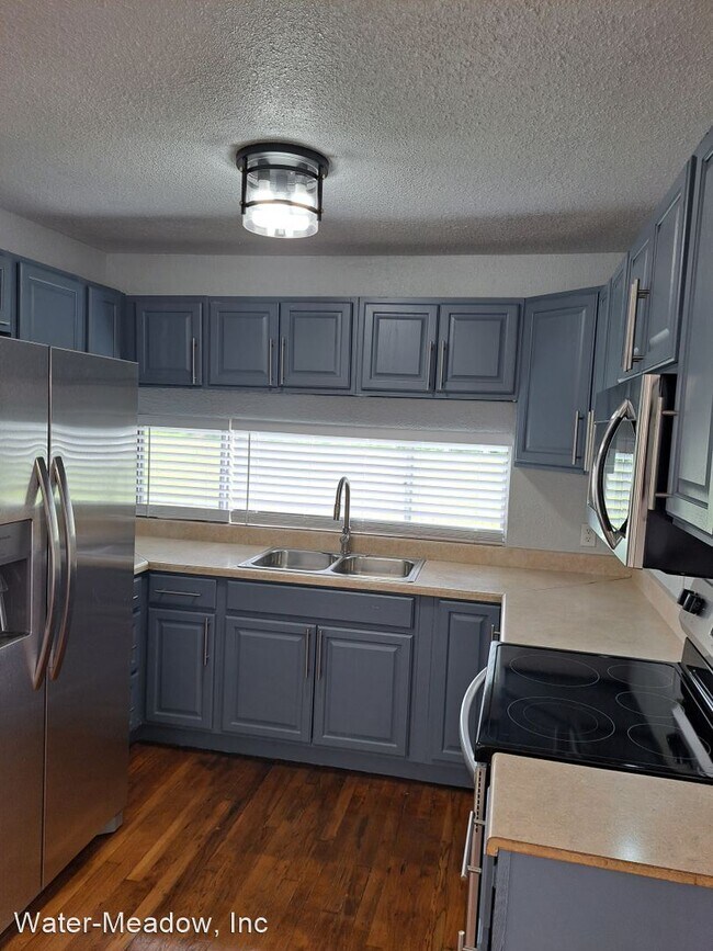 Foto del edificio - 4 br, 2 bath House - 1623 Thompson Pl