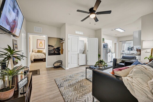 Luxe - Modelo - Sala de estar - The Luxe on West Call