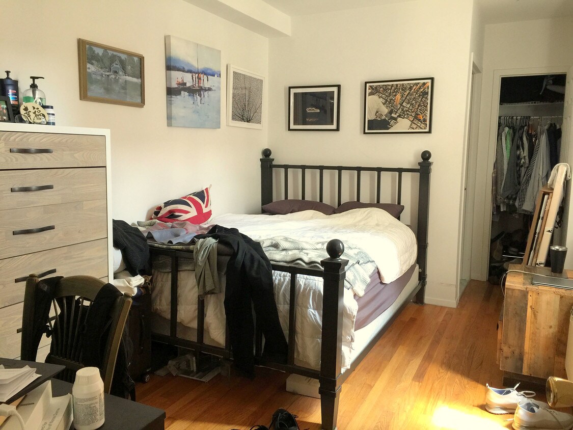 Primary Photo - 126 1st Avenue