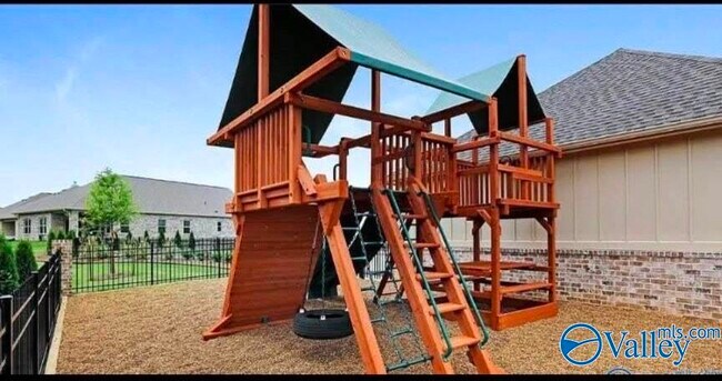 Foto del edificio - 101 Canonbury Dr