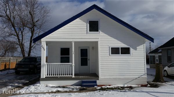Building Photo - 2600 Salt St