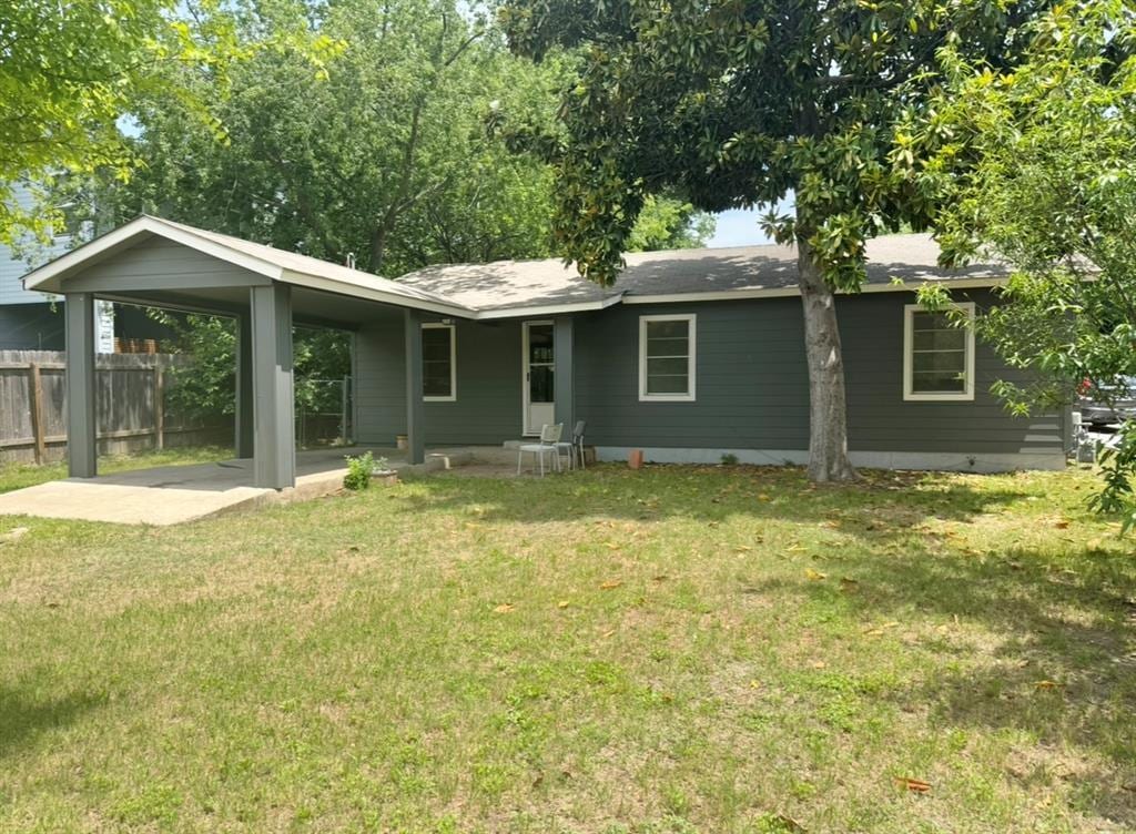Primary Photo - 406 Swanee Dr