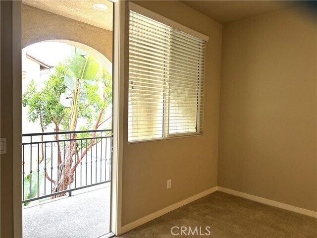Foto del edificio - 2651 Lincoln Ave