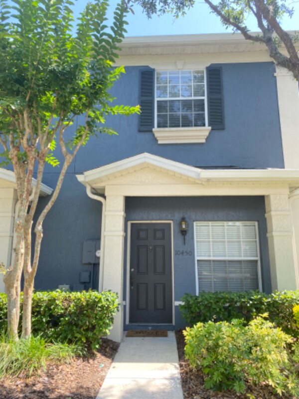 Building Photo - 10450 Manderley Way