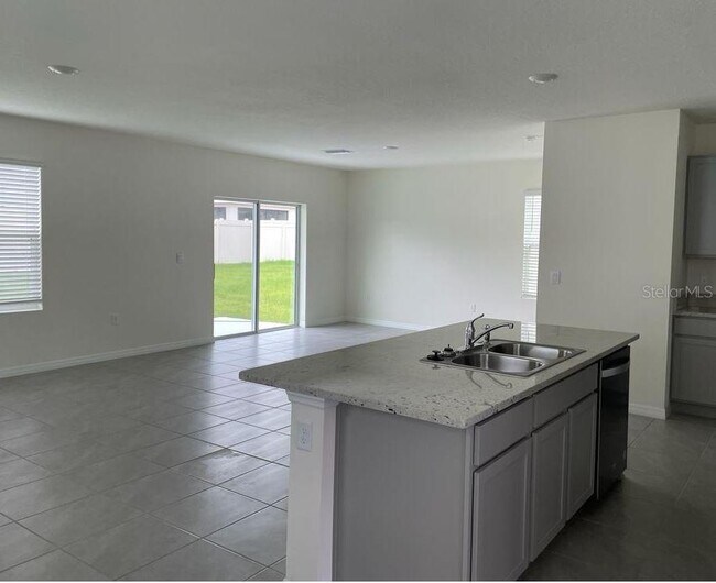 Foto del edificio - 16943 Trite Bend St