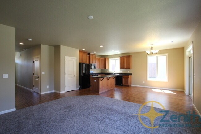 Foto del edificio - 6612 NE 56th Ave