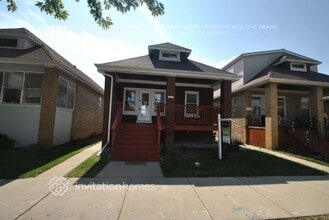 Building Photo - 5843 W Eddy St