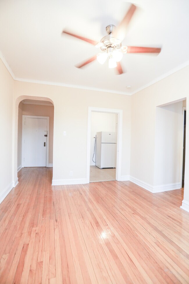 3403 N Pulaski Rd, Chicago, IL 60641 House Rental in Chicago, IL