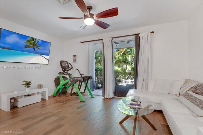 Foto del edificio - 355 SE 1st Dr