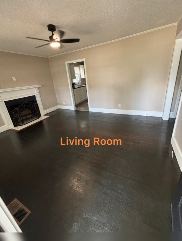 Building Photo - 617 S Jones Ave