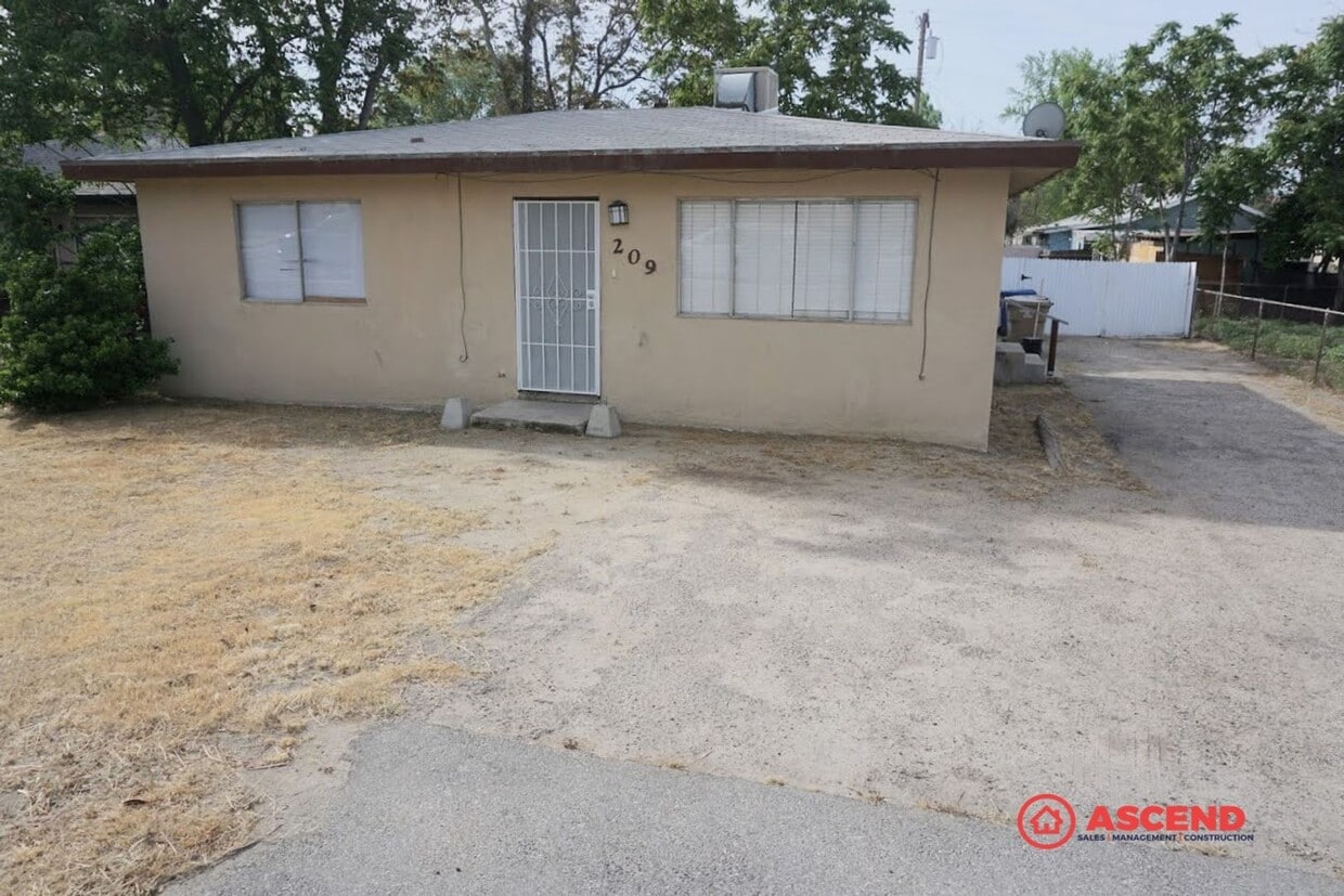 Foto principal - 209 E Harding Ave