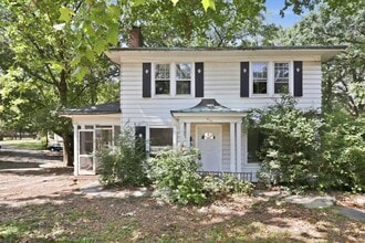 Building Photo - 410 S Josephine Boyd St
