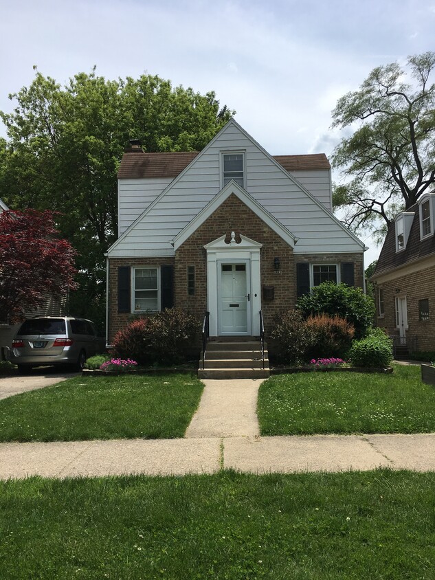 Primary Photo - 1610 Greenwood St