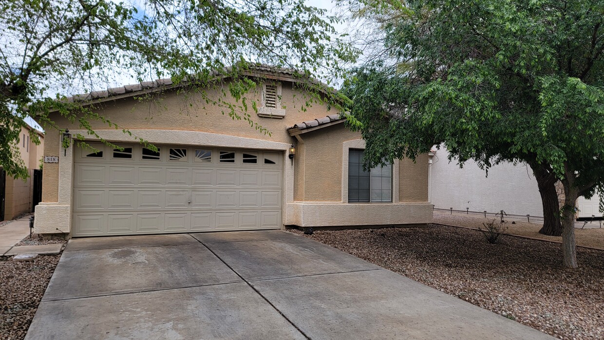 Foto principal - 818 E Monteleone St