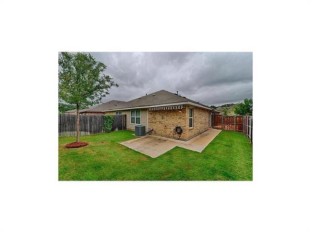 Foto del edificio - 1425 Ravenwood Dr