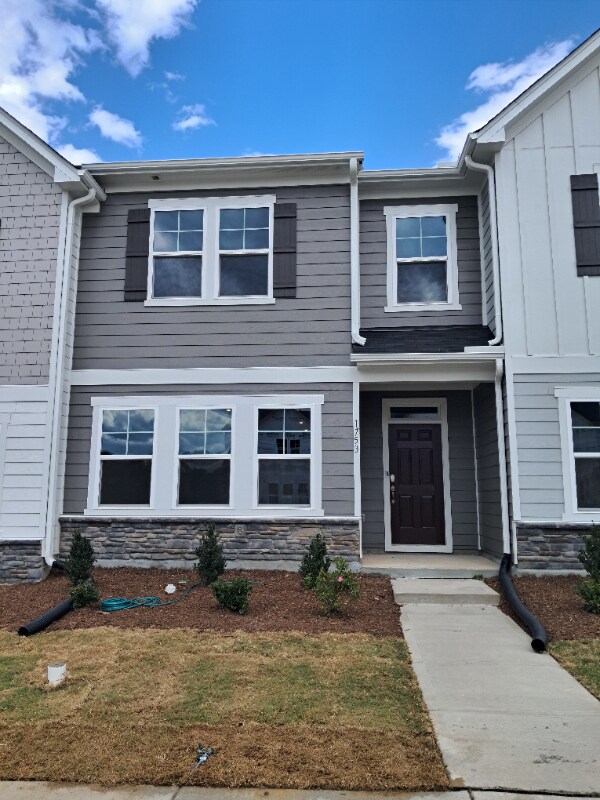 Primary Photo - 1753 Aspen River Ln