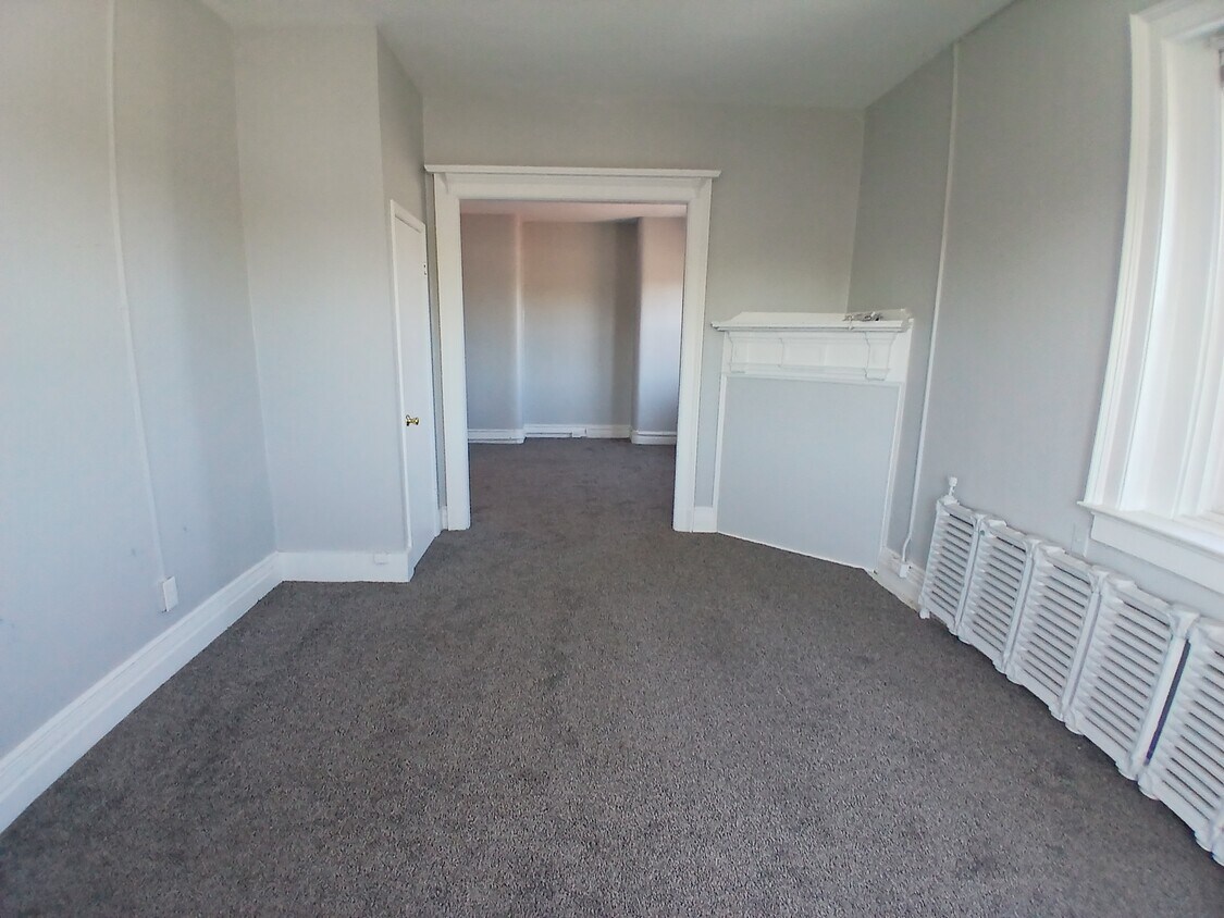 Foto principal - Elmwood-Anderson Place Apartments